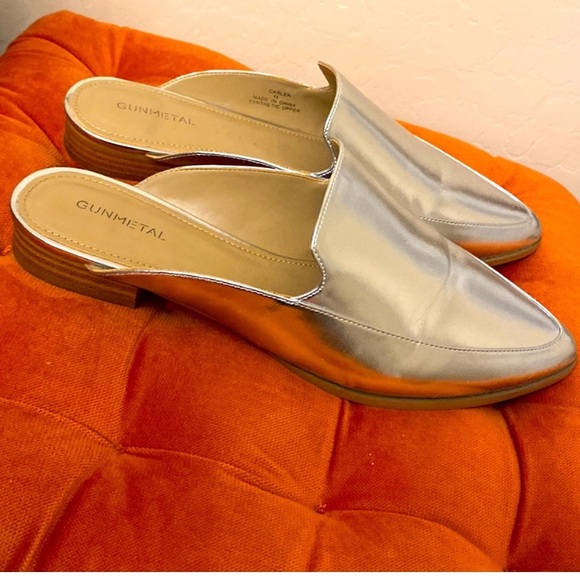 Silver Metallic Slides - Picture 10 of 16